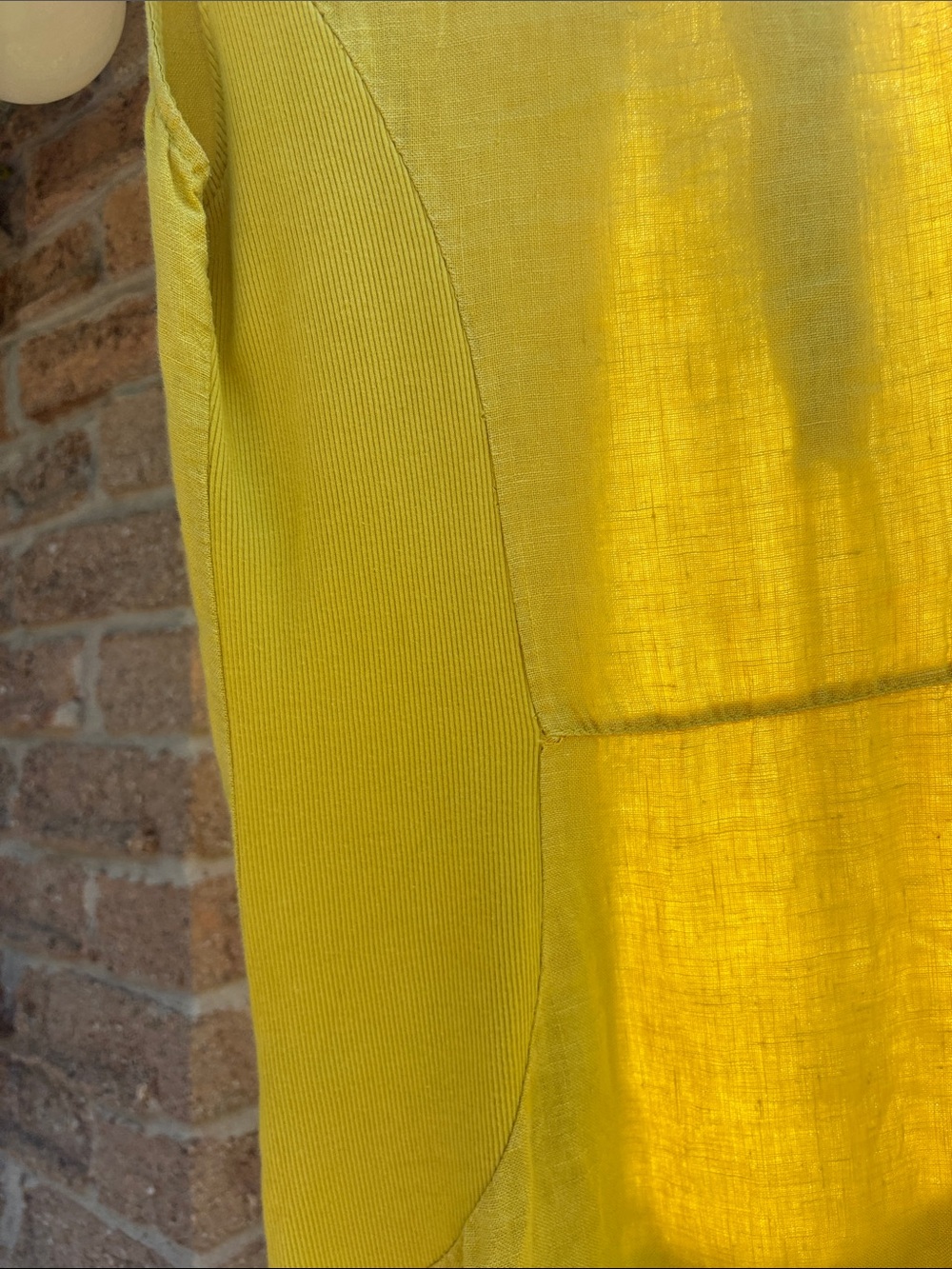 59. Sleeveless Sunny Yellow Linen Mini Dress with Mother of Pearl Button Front - Picture 13 of 17
